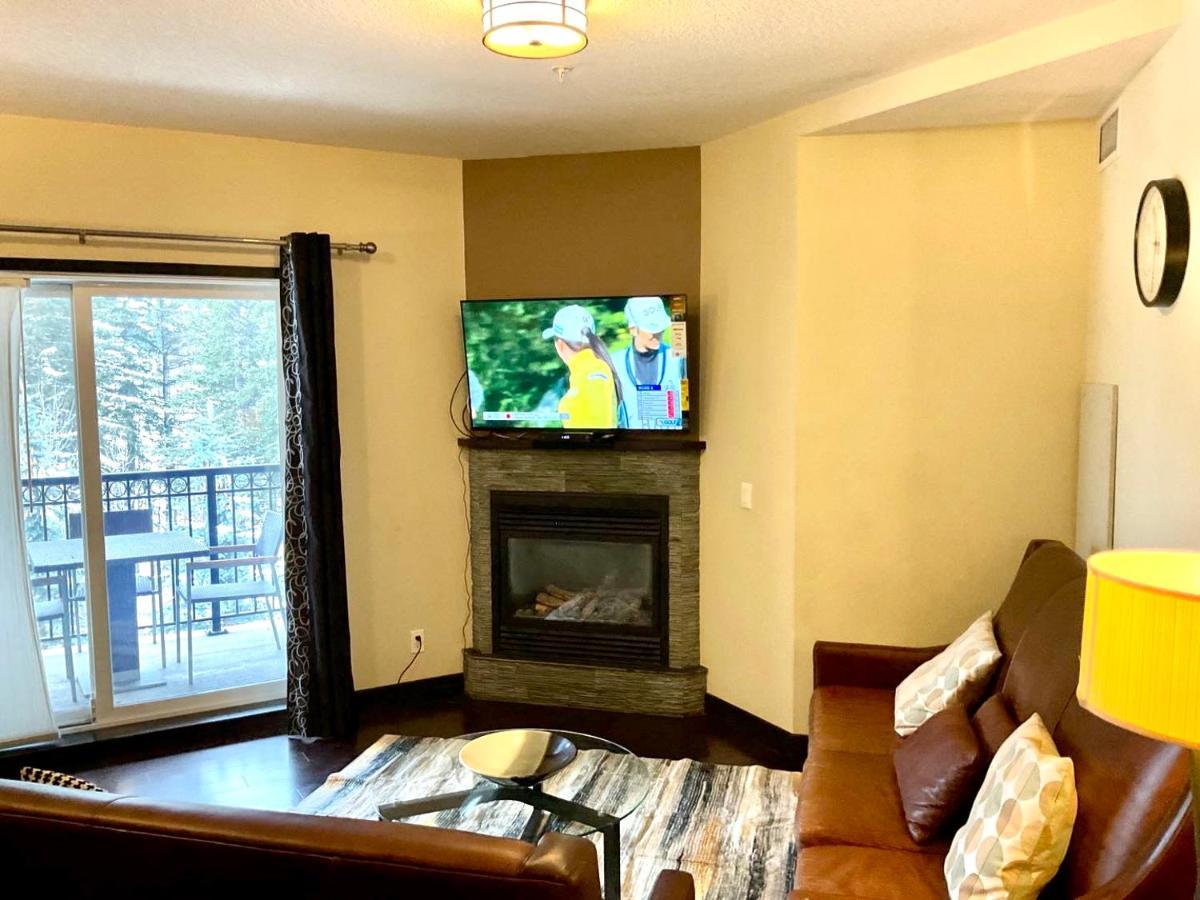 B&B Grand Rockies Resort 2Br 1Pullout Canmore Exterior foto